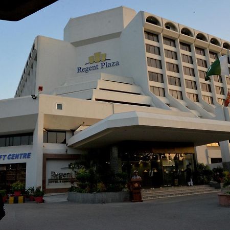 Regent Plaza Hotel & Convention Center Karachi Exterior photo